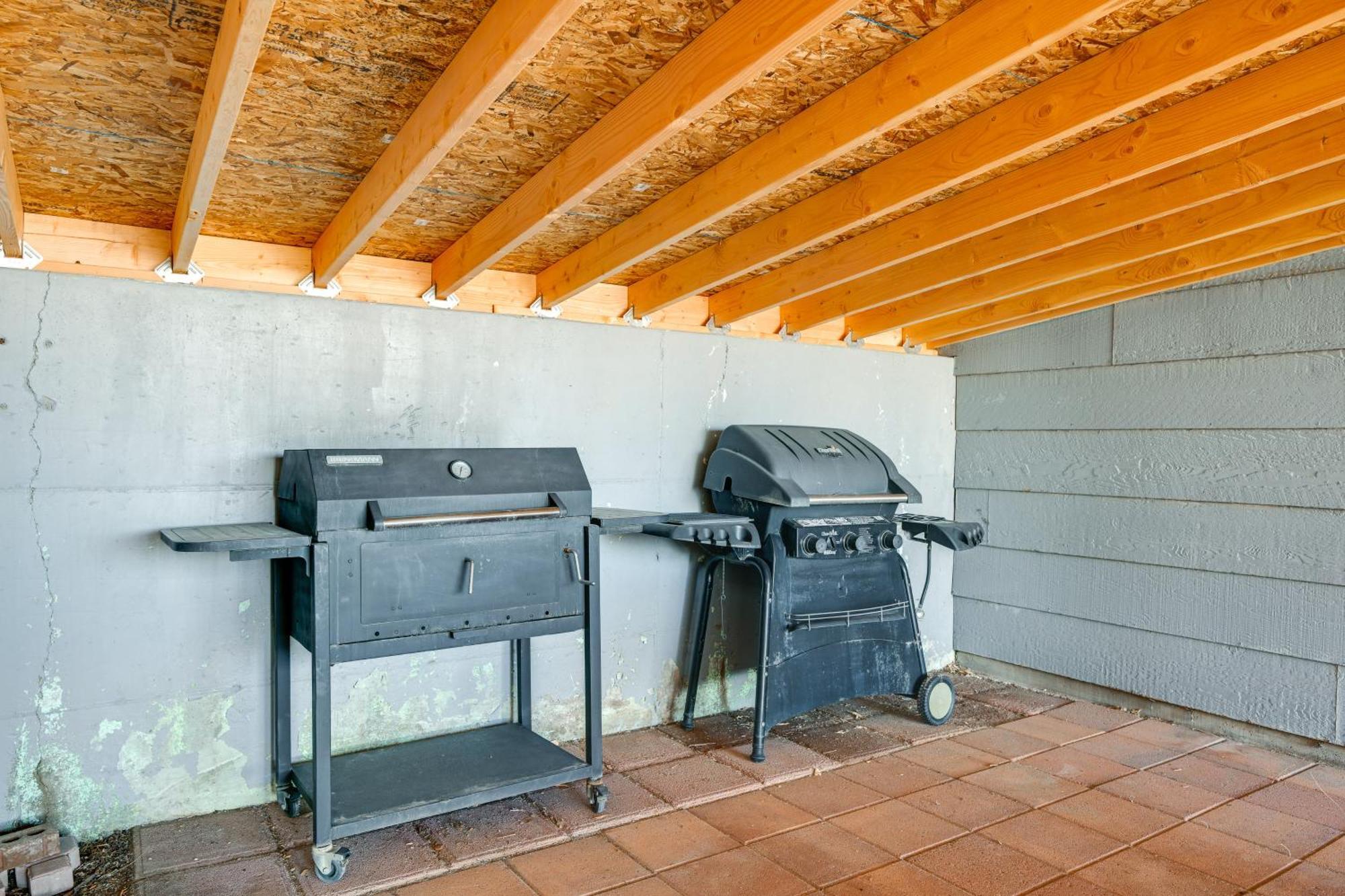 8 Mi To Hiking Home With Patio In Dtwn Pioche Exterior foto